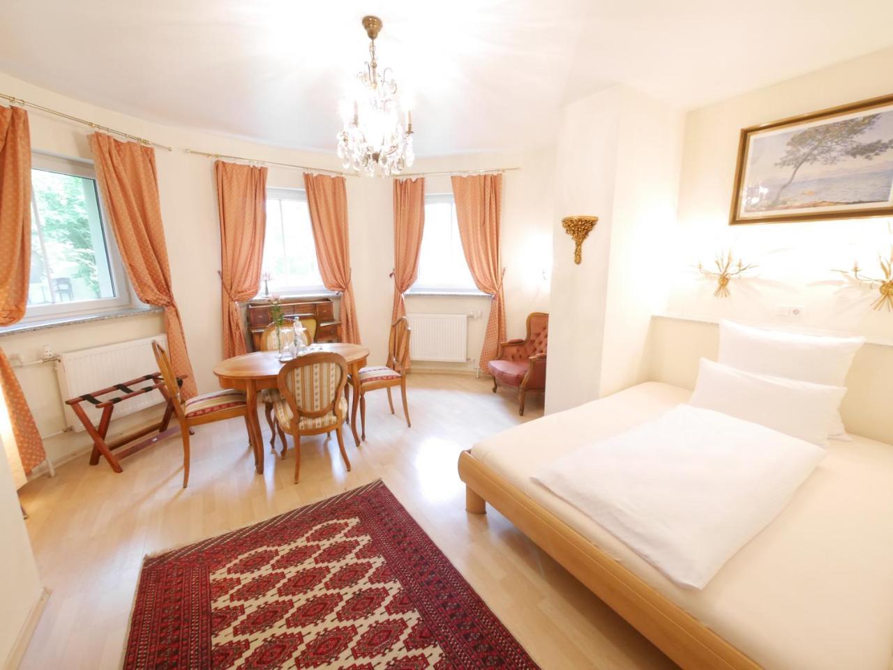 Rotdorn Hotel 3*